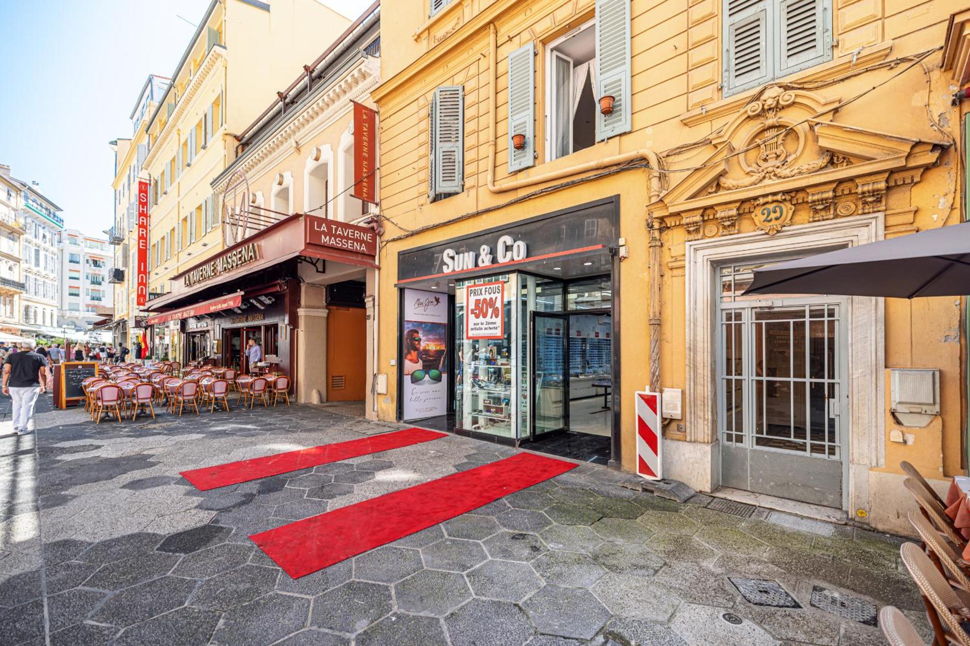 Massena Street - 1 Bdr Duplex With Ac & Parking Appartement Nice Buitenkant foto